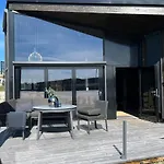 Tiny House By And River Near Gardermoen * Arnes (Nes)